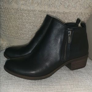 Leather lucky brand black booties